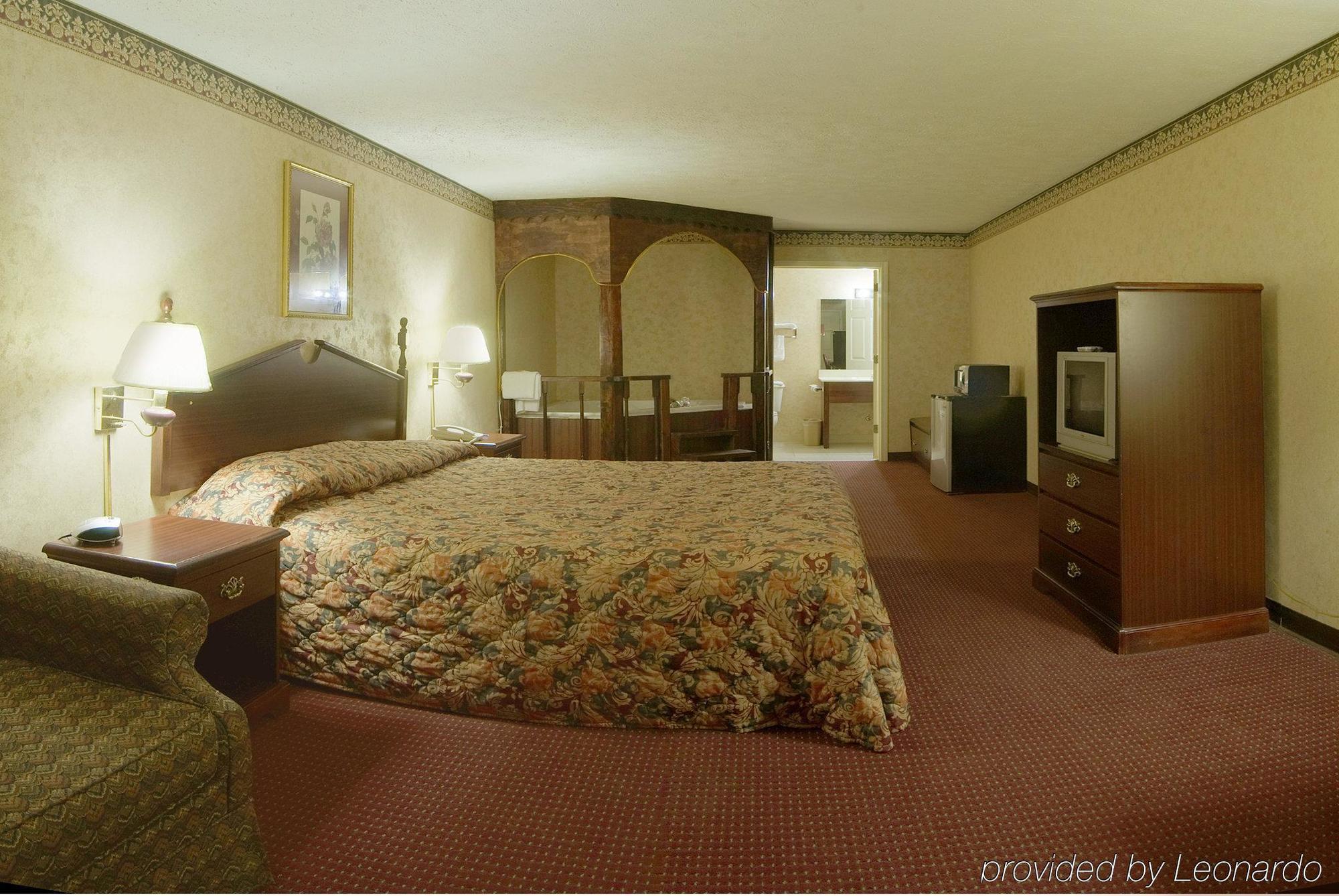 Americas Best Value Inn & Suites Mt. Pleasant Mount Pleasant Szoba fotó
