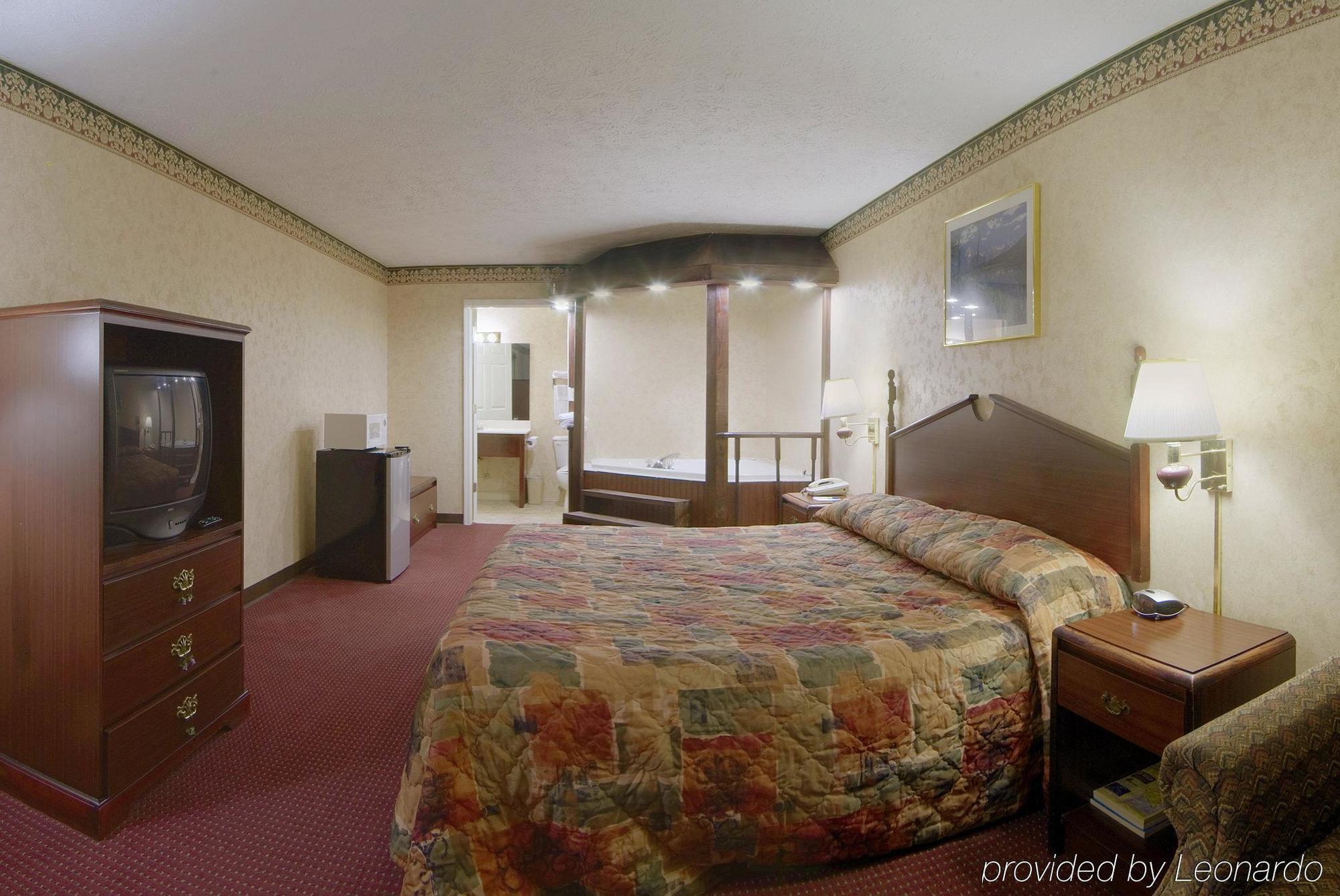 Americas Best Value Inn & Suites Mt. Pleasant Mount Pleasant Kültér fotó